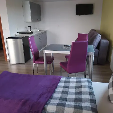 Ubytování v soukromí Mocik *
